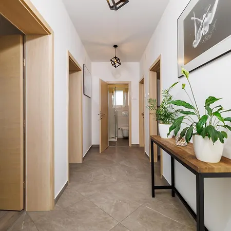Maja 3 For 4 Persons Near Appartement *