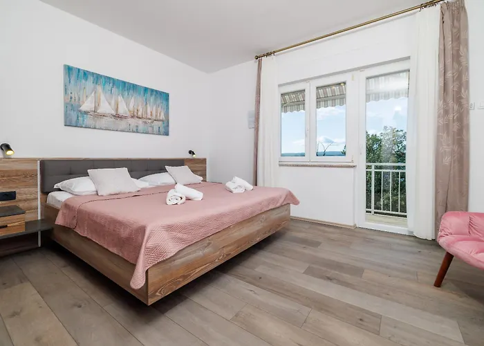 Maja 3 For 4 Persons Near Dramalj